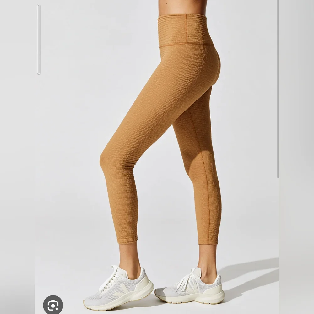 NWT Brown Sugar CARBON38 Hi-Rise 7/8 Jacquard Leggings S High Waist Tan Small - Picture 3 of 6